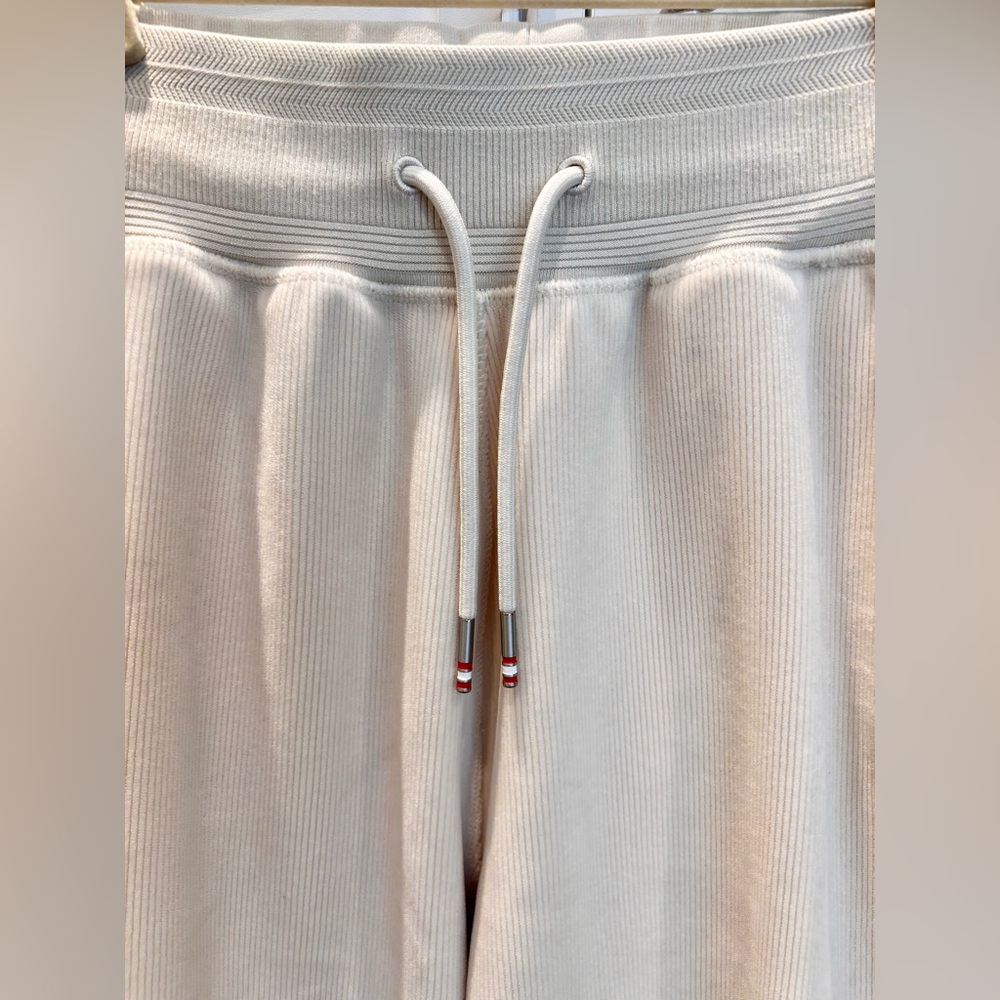 Wilson Women's Luxe 2 piece Track Suit set - Picture 12 of 14